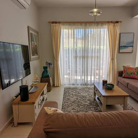Stylish Garden Apartment At Paphos Harbour Dış mekan fotoğraf